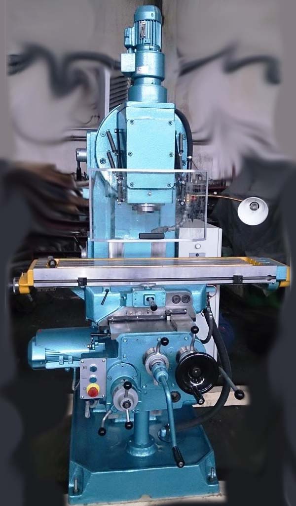 6К12 Загальний вигляд вертикального консольно-фрезерного верстата